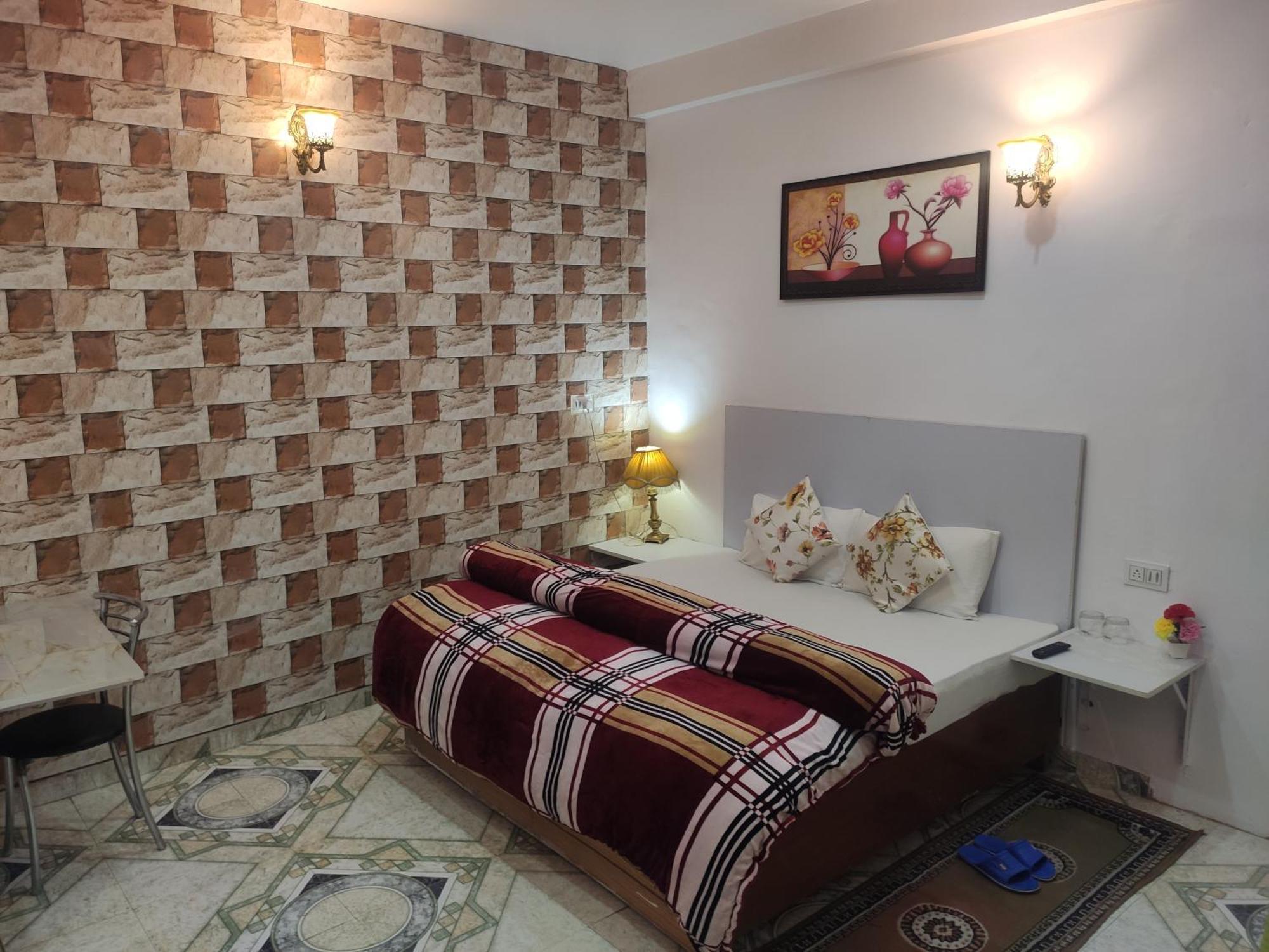 Solan Regency Hotel ภายนอก รูปภาพ